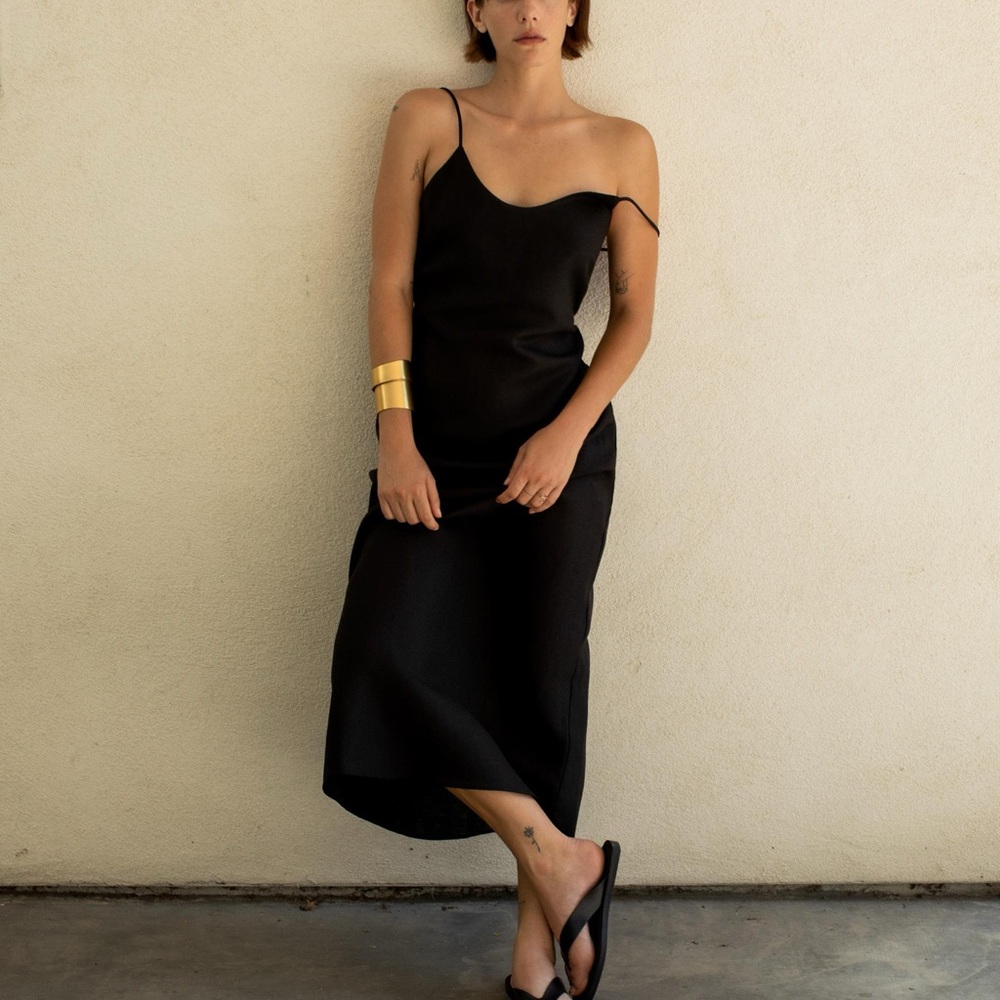 Zara Linen Elegant Black Slip Dress NWT 🖤